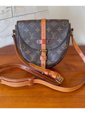 ❤️SOLD❤️LOUIS VUITTON CHANTILLY PM SHOULDER BAG